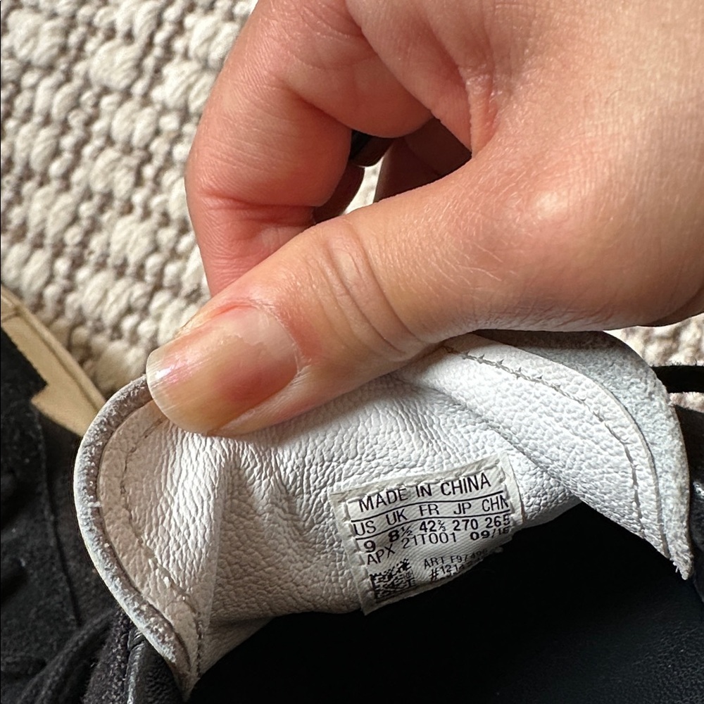 Y-3 Yohji Yamamoto Shell Toe Superstar Low Top Sneakers - Picture 6 of 6